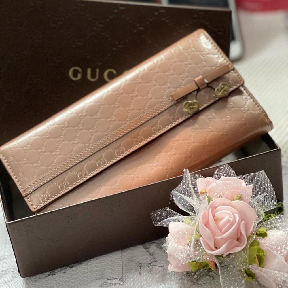 Gucci bow long wallet